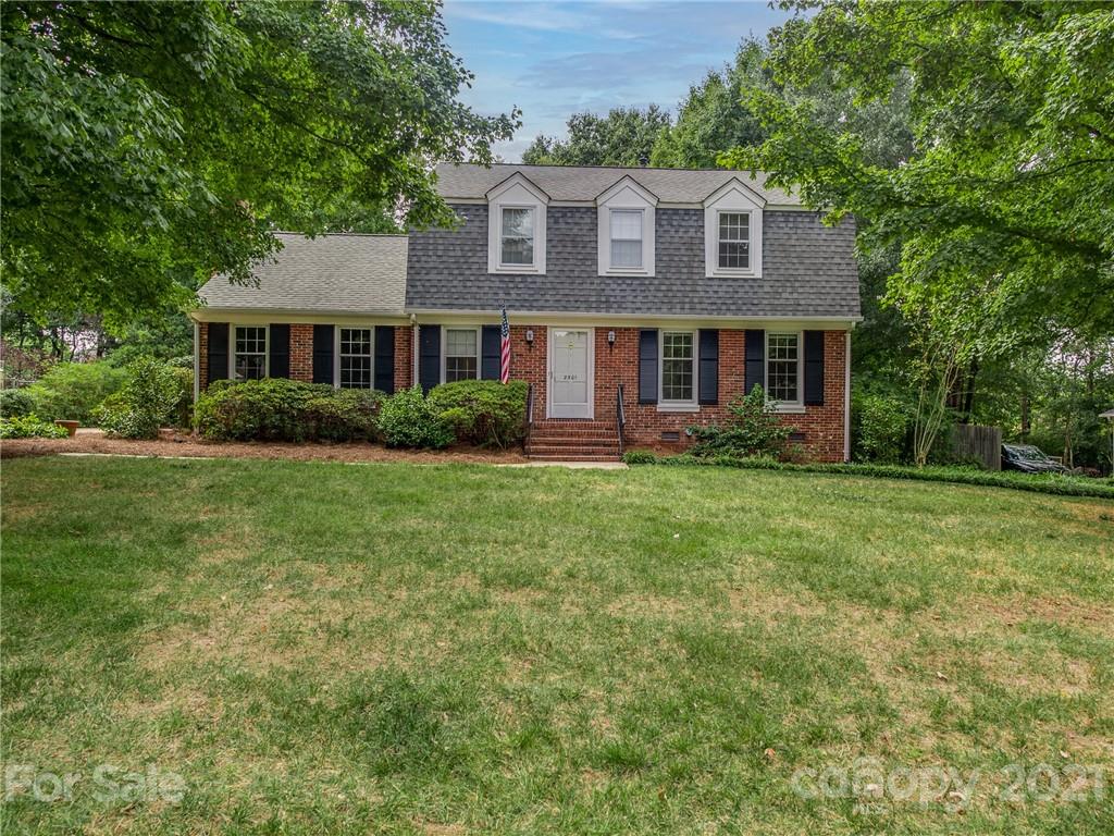 2501 Roundabout Lane Charlotte NC 28210