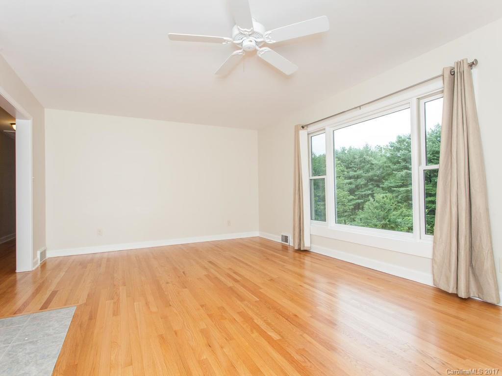 10 Alpine Way Asheville NC 28805