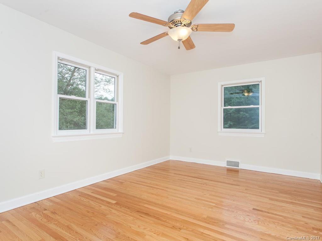 10 Alpine Way Asheville NC 28805