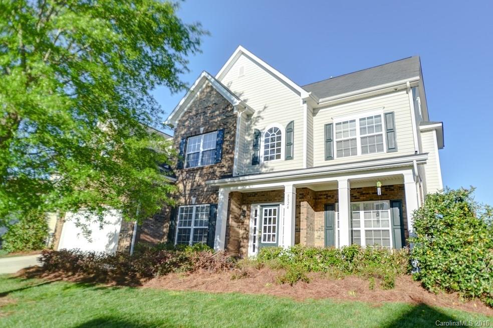 8824 Sedgeburn Drive Charlotte NC 28278