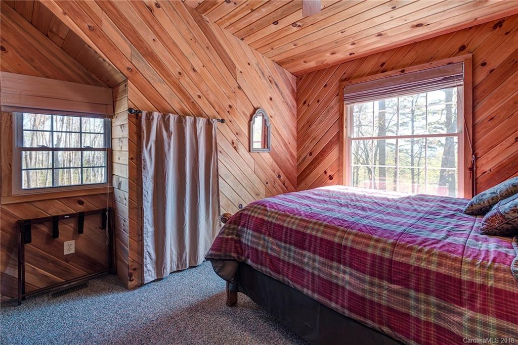 31 Morning Star Drive Leicester NC 28748