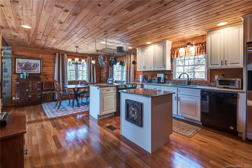 31 Morning Star Drive Leicester NC 28748