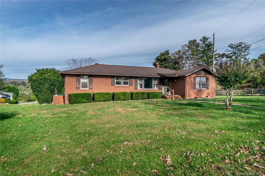 364 Eade Road Etowah NC 28729