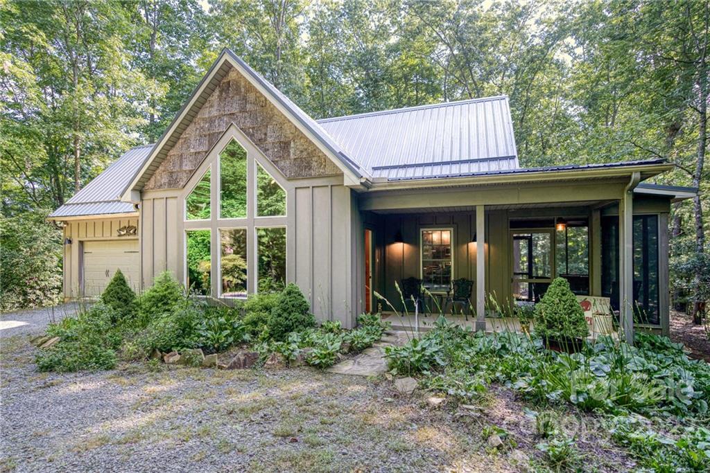53 Trails End Drive Horse Shoe NC 28742