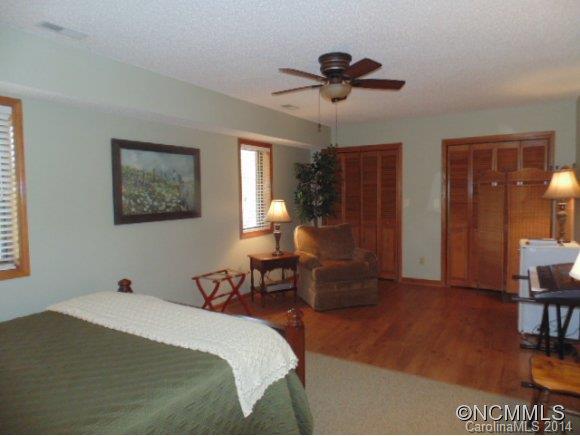 9 Zachary Ridge Road Asheville NC 28804