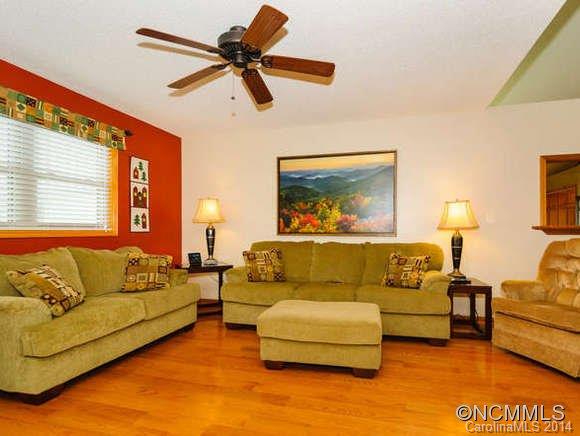 9 Zachary Ridge Road Asheville NC 28804