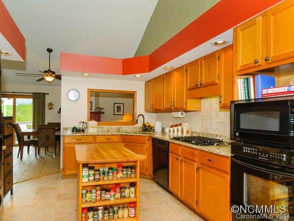 9 Zachary Ridge Road Asheville NC 28804