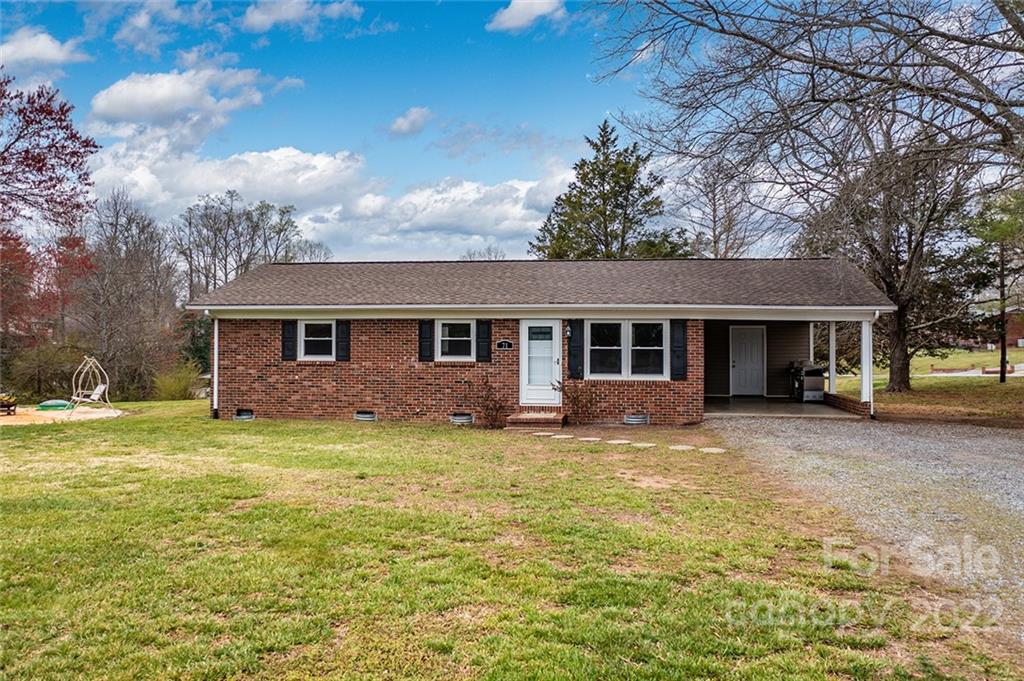 71 Heritage View Road Hickory NC 28601