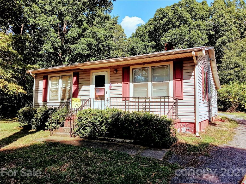 1431 Southridge Street Shelby NC 28152