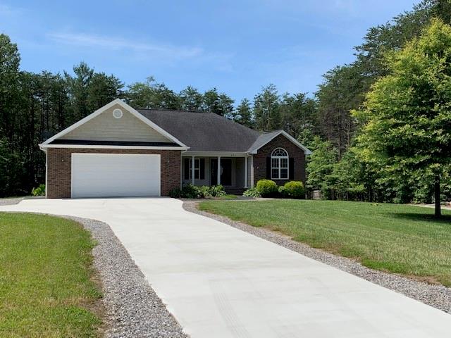 673 Cornerstone Drive Taylorsville NC 28681