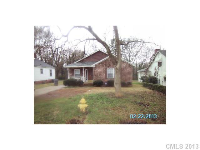2325 Sanders Avenue Charlotte NC 28216