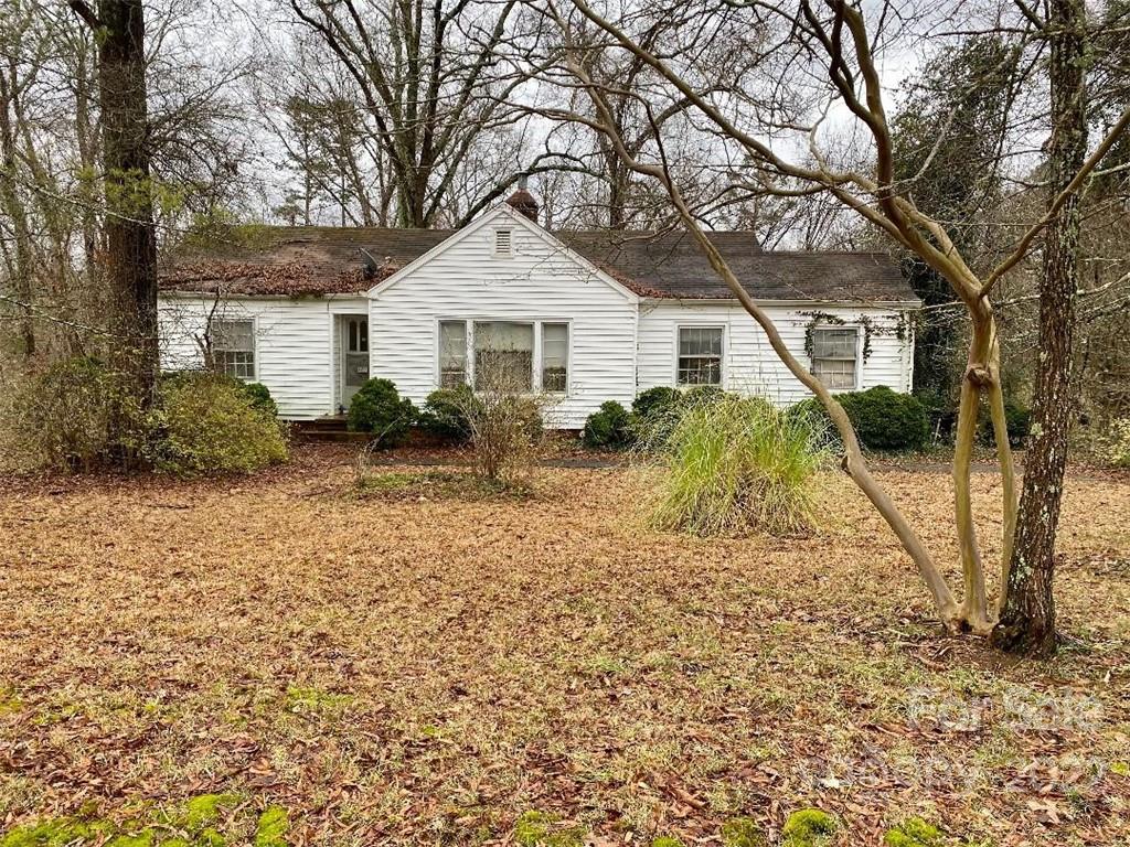 160 Eastcliff Drive SE Concord NC 28025