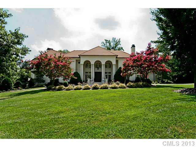 4432 Fox Brook Lane Charlotte NC 28211