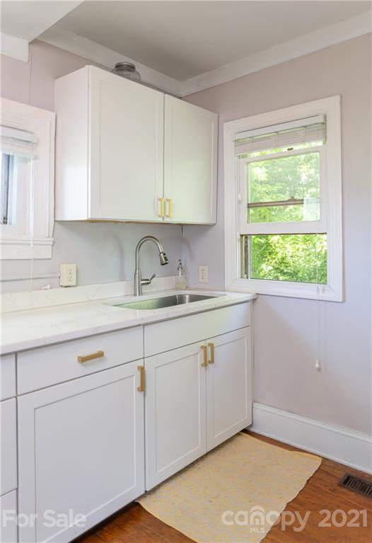 83 Clingman Avenue Asheville NC 28801