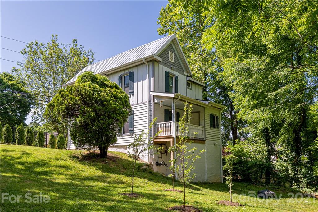 83 Clingman Avenue Asheville NC 28801