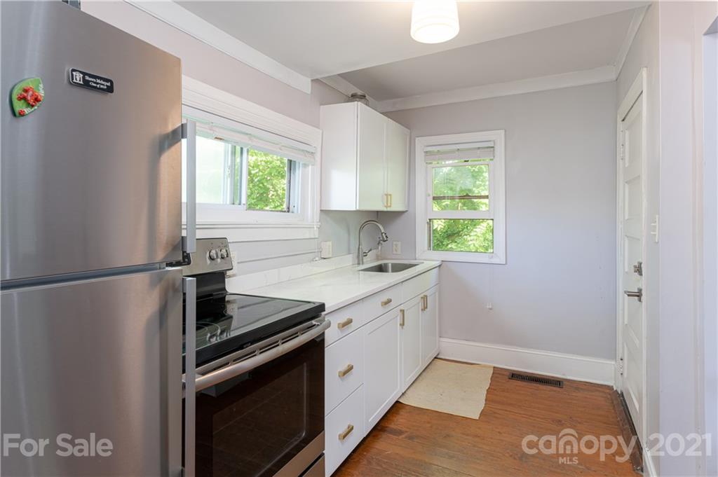 83 Clingman Avenue Asheville NC 28801