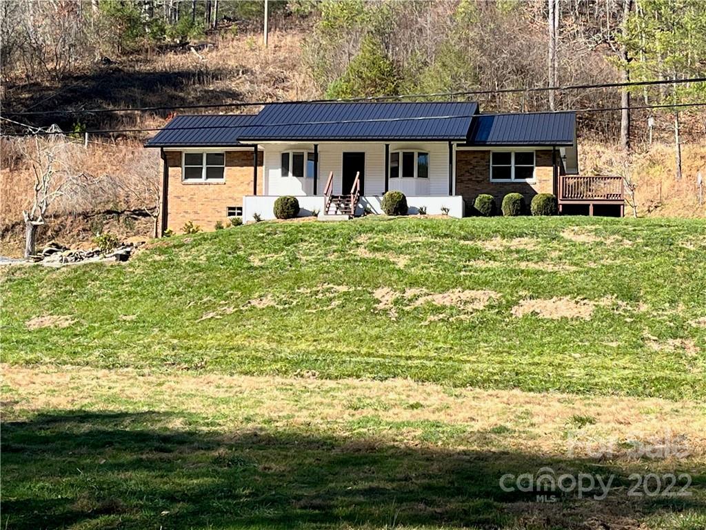 348 Patterson Branch Road Burnsville NC 28714