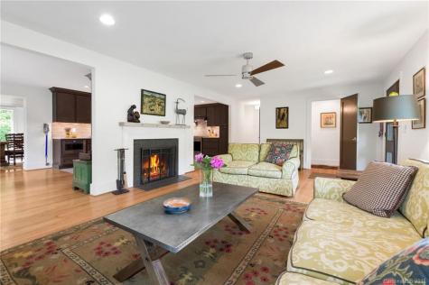19 Red Oak Road Asheville NC 28804