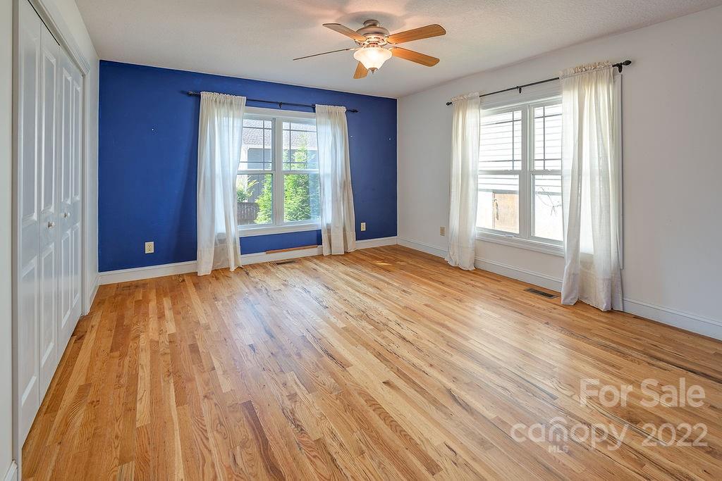 13 Tahkieostie Trail Asheville NC 28806
