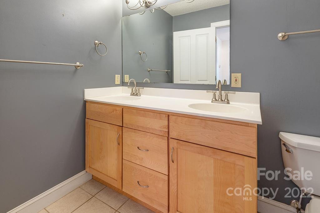 13 Tahkieostie Trail Asheville NC 28806