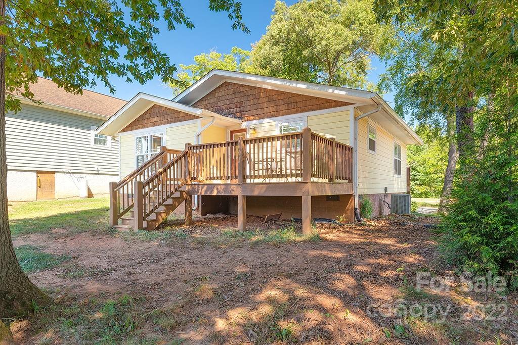 13 Tahkieostie Trail Asheville NC 28806