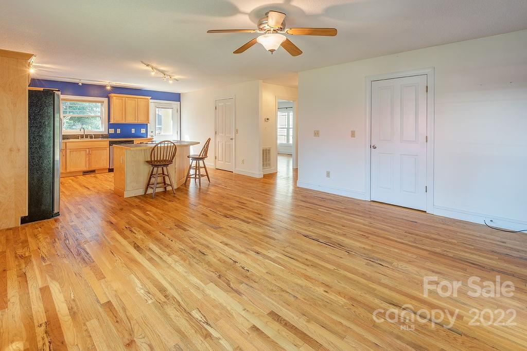 13 Tahkieostie Trail Asheville NC 28806