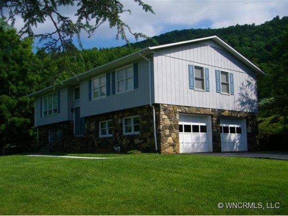 118 Aunt Effie Road Burnsville NC 28714