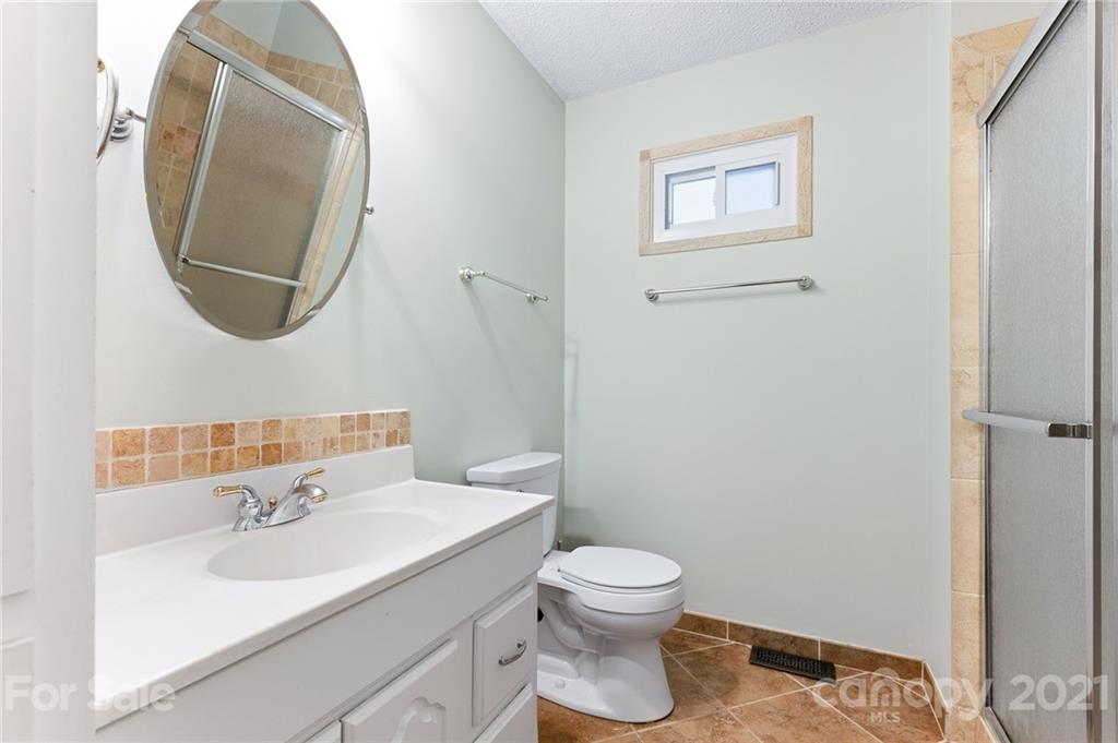 315 Heather Court Asheville NC 28804