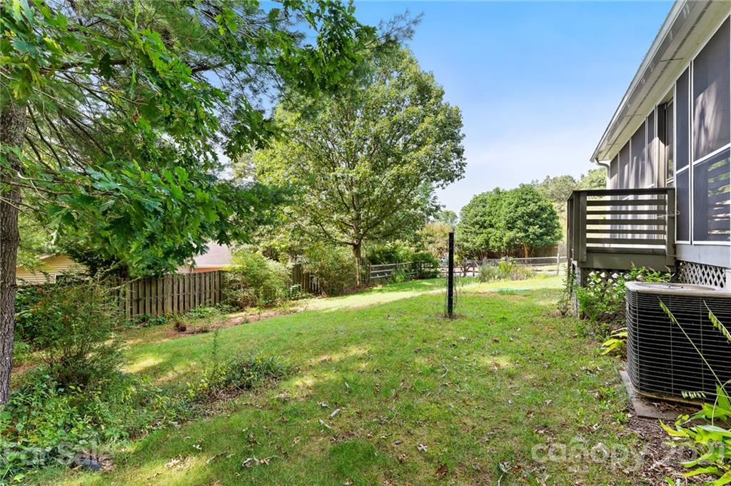 315 Heather Court Asheville NC 28804