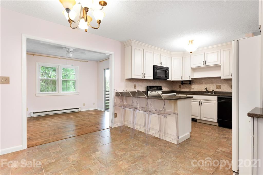 315 Heather Court Asheville NC 28804