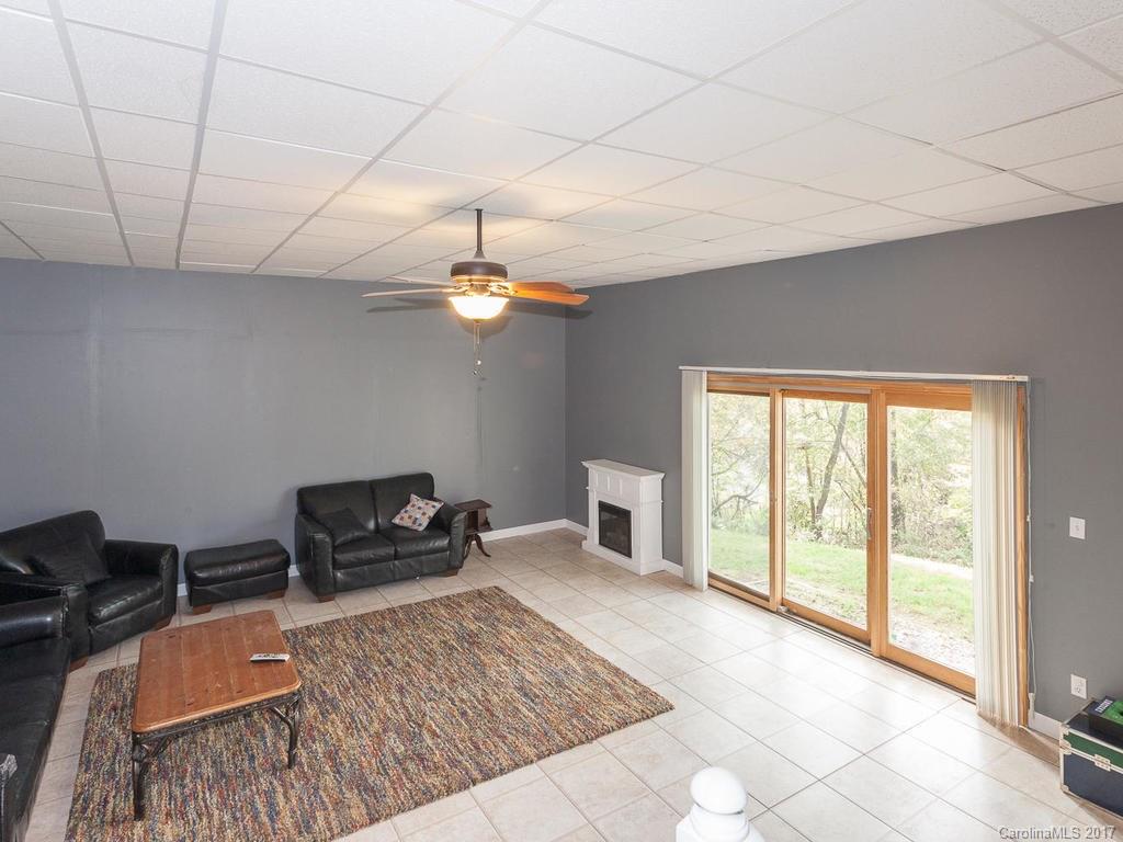 44 Samayoa Place Asheville NC 28806