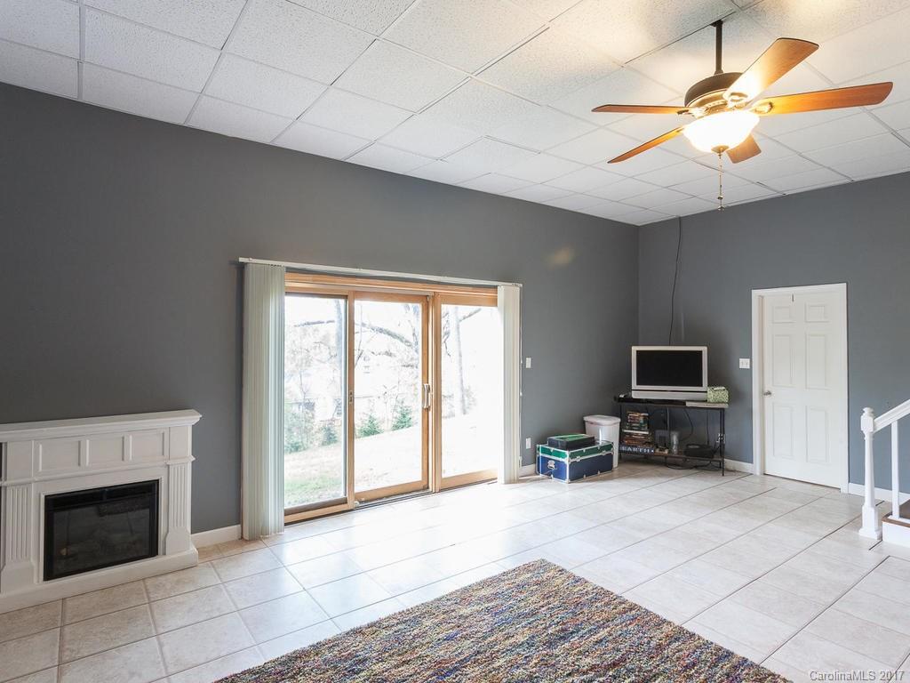 44 Samayoa Place Asheville NC 28806