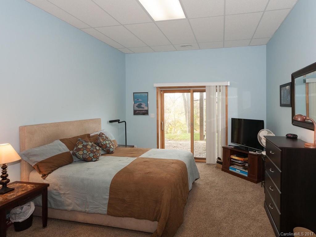 44 Samayoa Place Asheville NC 28806