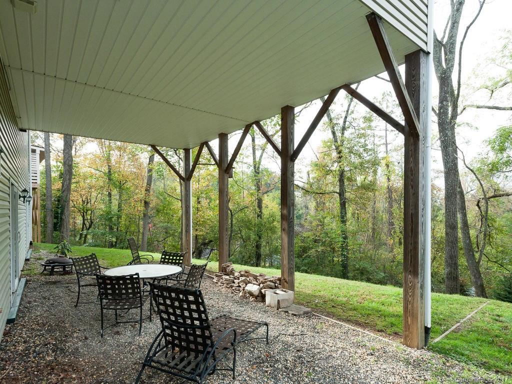44 Samayoa Place Asheville NC 28806
