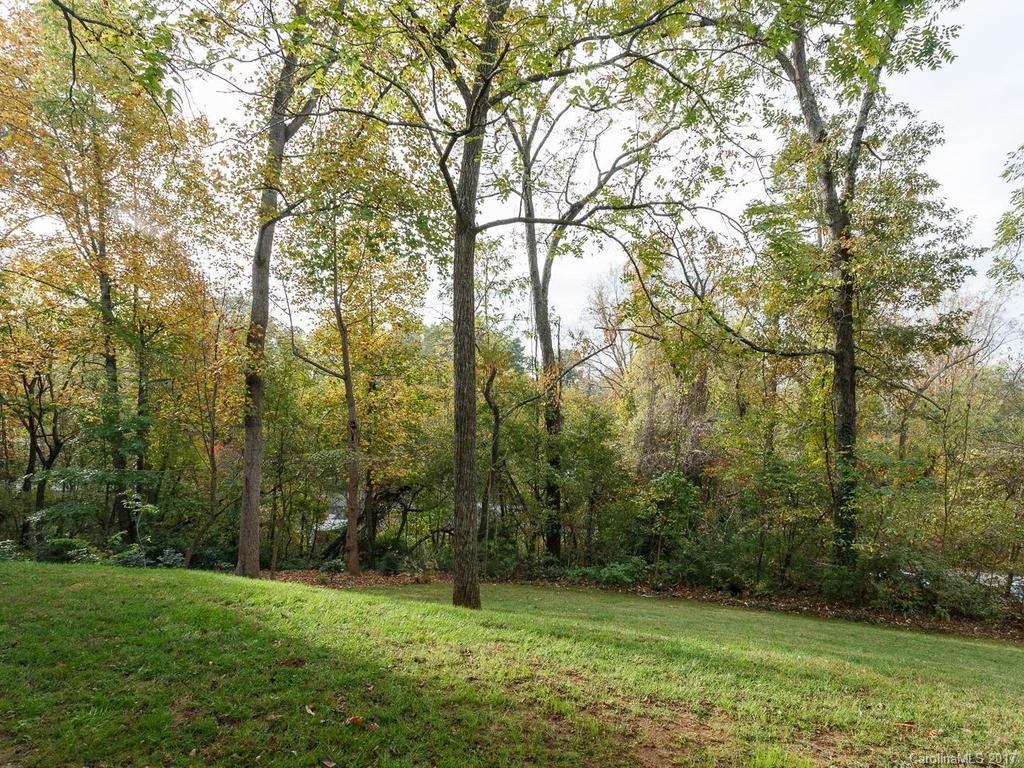 44 Samayoa Place Asheville NC 28806