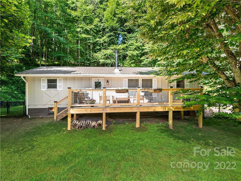 1908 Kims Cove Road Canton NC 28716