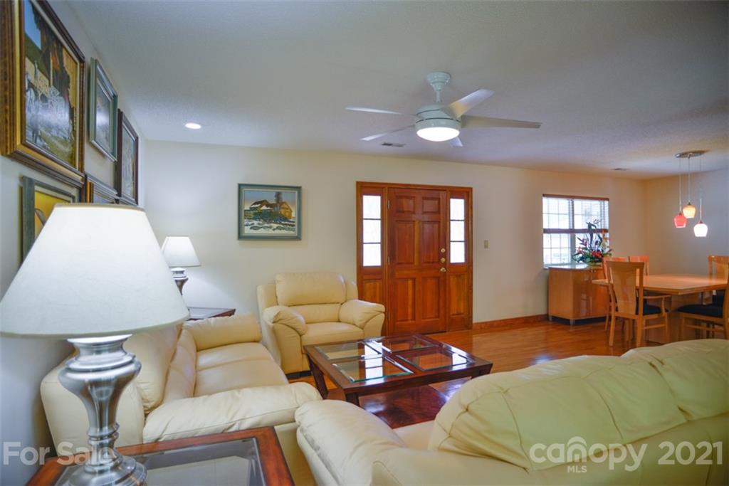 2656 Blue Rock Road Burnsville NC 28714