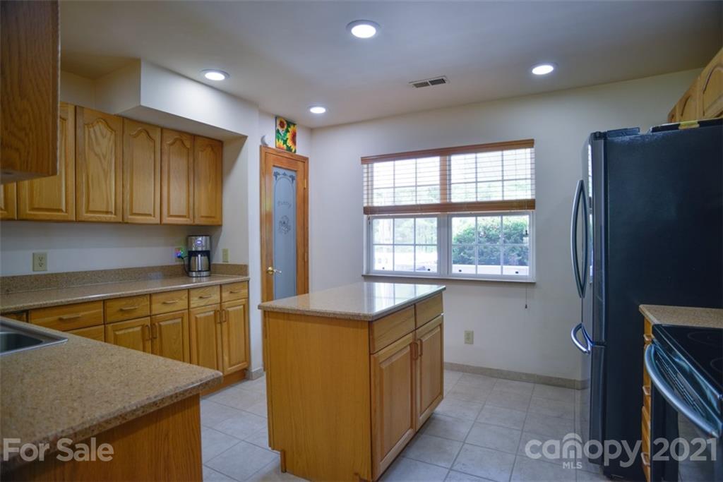 2656 Blue Rock Road Burnsville NC 28714