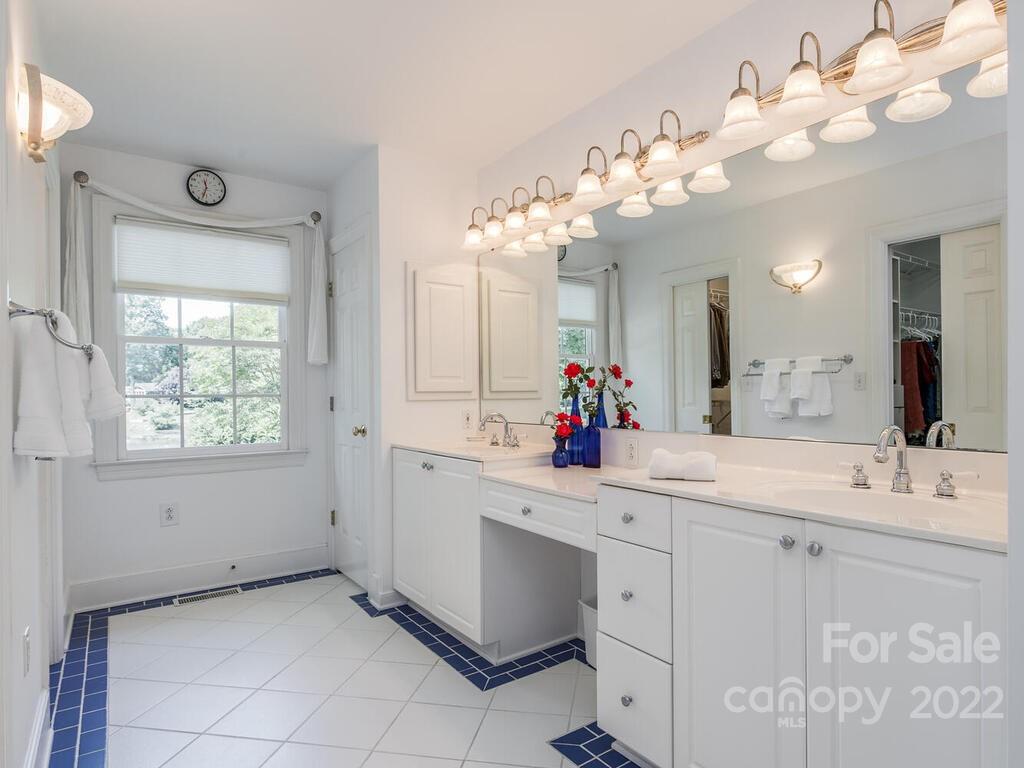 3612 Pickwick Lane Charlotte NC 28211