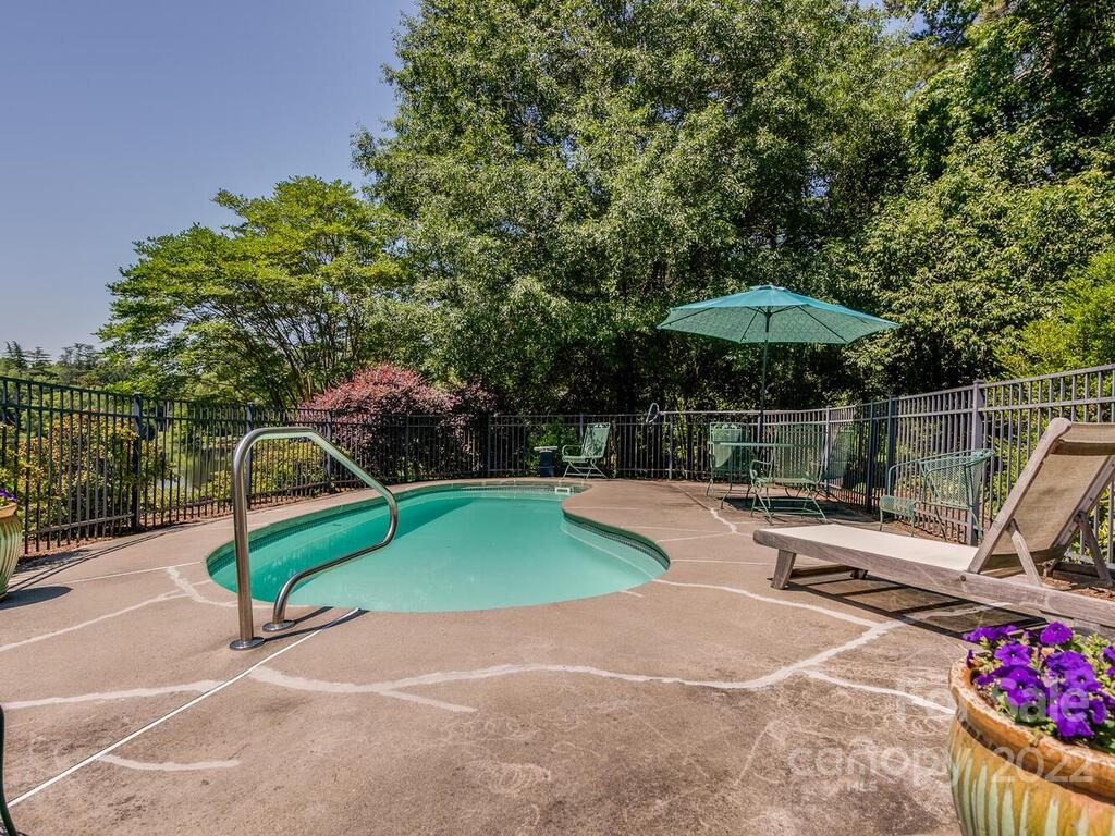3612 Pickwick Lane Charlotte NC 28211