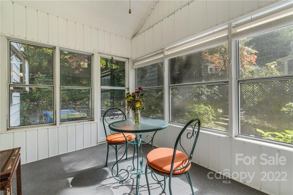 177 Woodland Road Asheville NC 28804