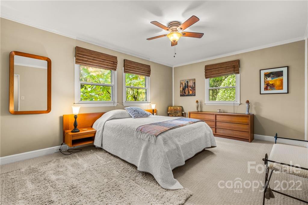 177 Woodland Road Asheville NC 28804