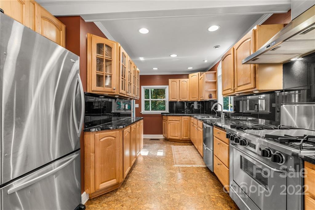 177 Woodland Road Asheville NC 28804