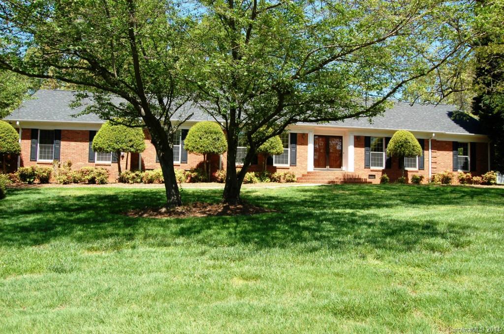 100 Charing Cross Drive Matthews NC 28105