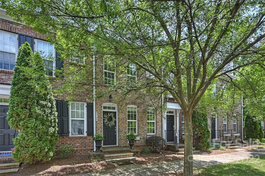 9728 Longstone Lane Charlotte NC 28277