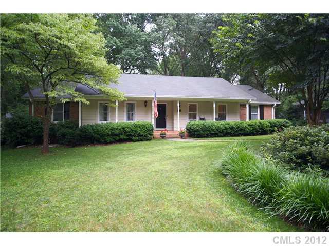 1813 Bobolink Lane Charlotte NC 28226