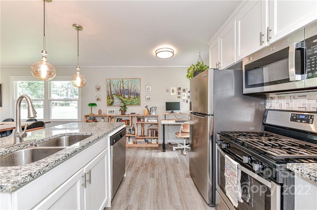 6509 Skycrest Lane Charlotte NC 28217