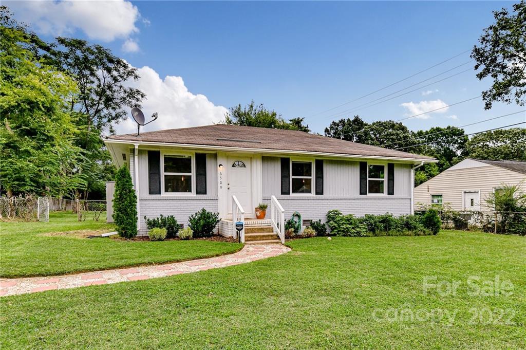 6509 Skycrest Lane Charlotte NC 28217