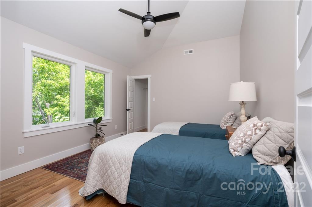 66 Brownwood Avenue Asheville NC 28806