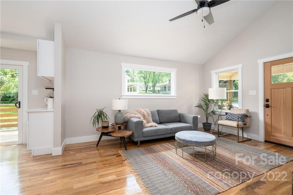 66 Brownwood Avenue Asheville NC 28806